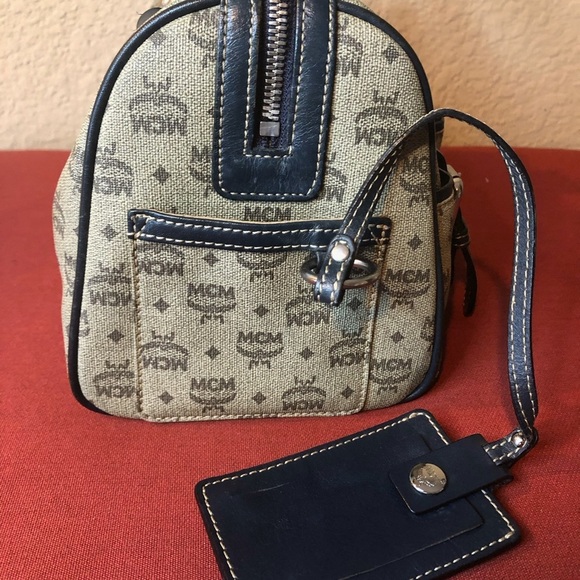 MCM Handbag - Picture 5 of 13